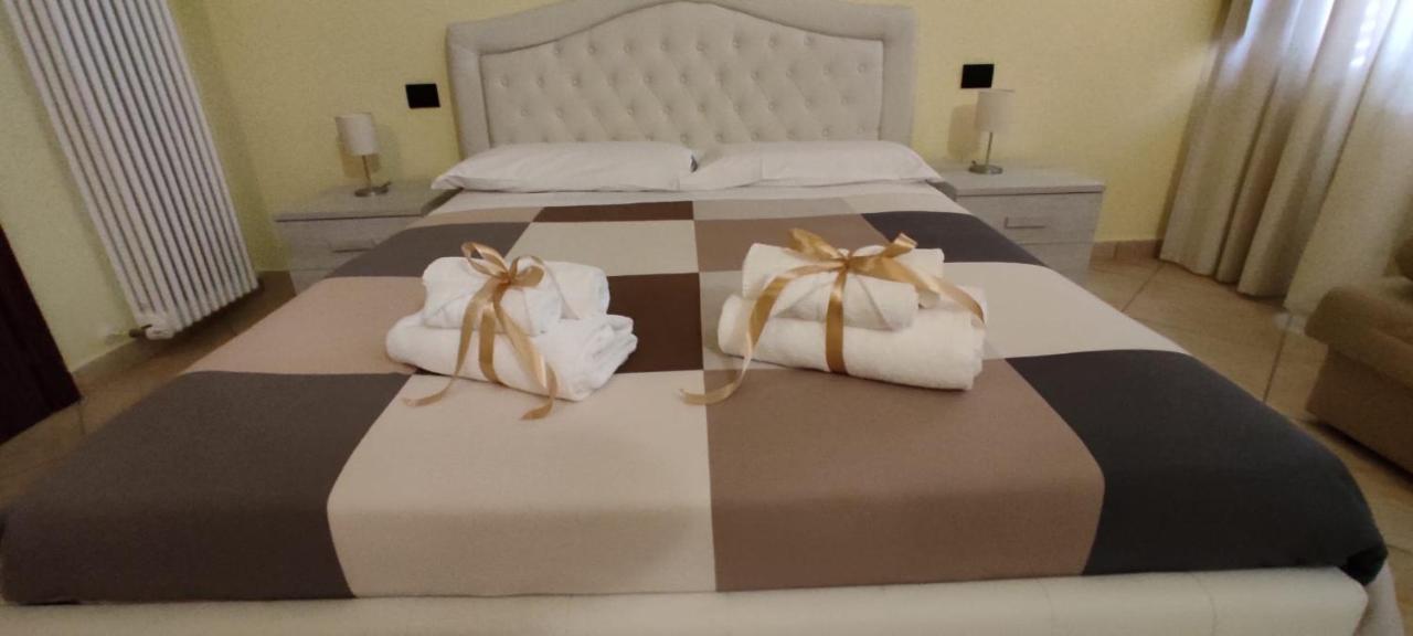 Dimora Al Saraceno Hotel แฟร์รารา ภายนอก รูปภาพ
