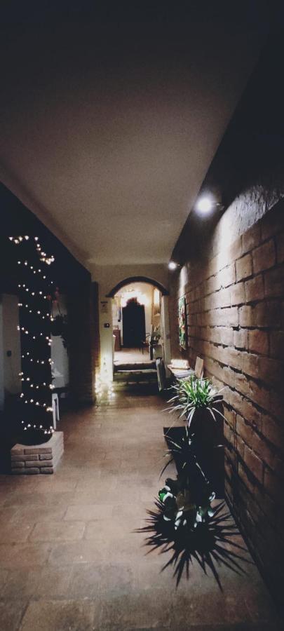 Dimora Al Saraceno Hotel แฟร์รารา ภายนอก รูปภาพ