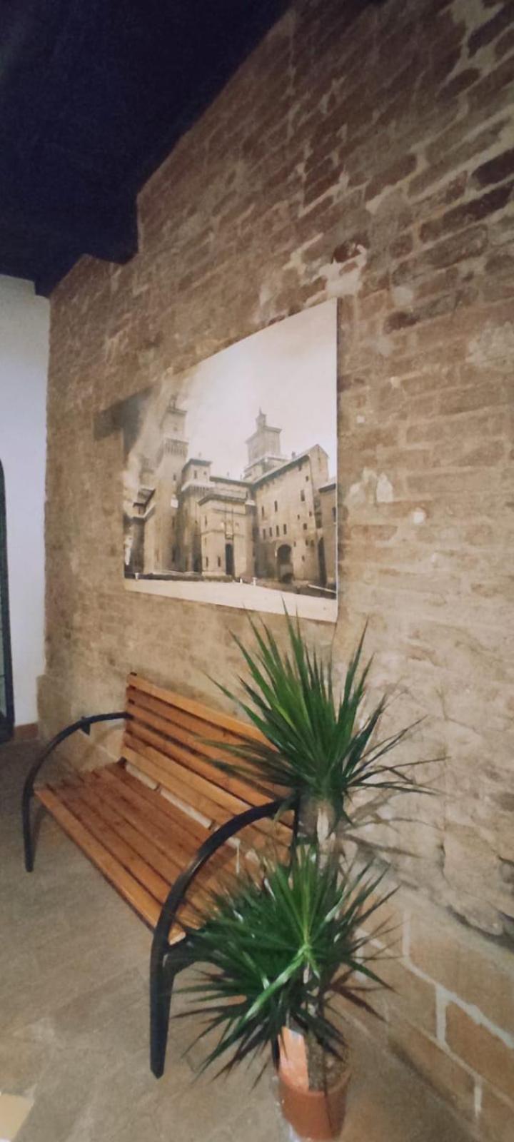 Dimora Al Saraceno Hotel แฟร์รารา ภายนอก รูปภาพ